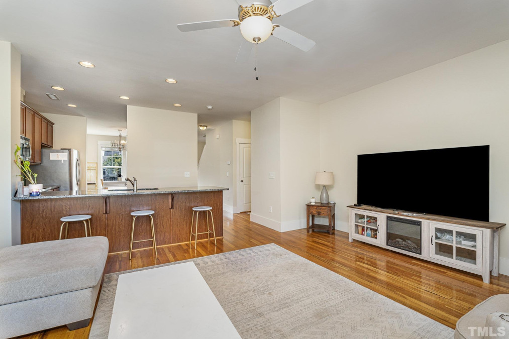 48 Owen Towne Rd Chapel Hill, NC 27516