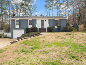 412 Pinecroft Dr Raleigh, NC 27609