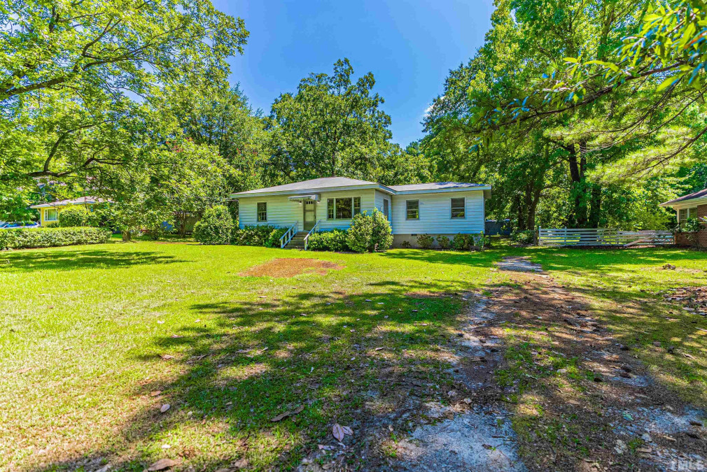 457 Rose Ln Raleigh, NC 27610