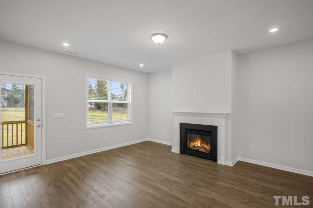 195 Madden Rose Loop Garner, NC 27529