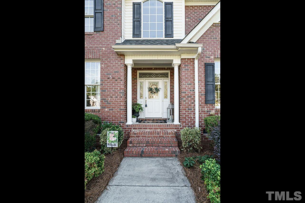 1525 Winterlocken Dr, Sanford, NC 27330 Raleigh Realty