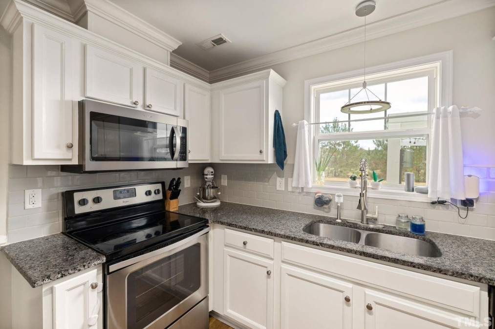 2828 Tulip Poplar Cir Durham, NC 27704