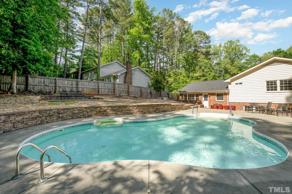 4505 Lindsay Dr Raleigh, NC 27612