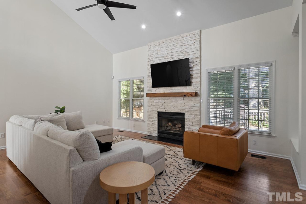 5308 Halcott Ct Raleigh, NC 27613