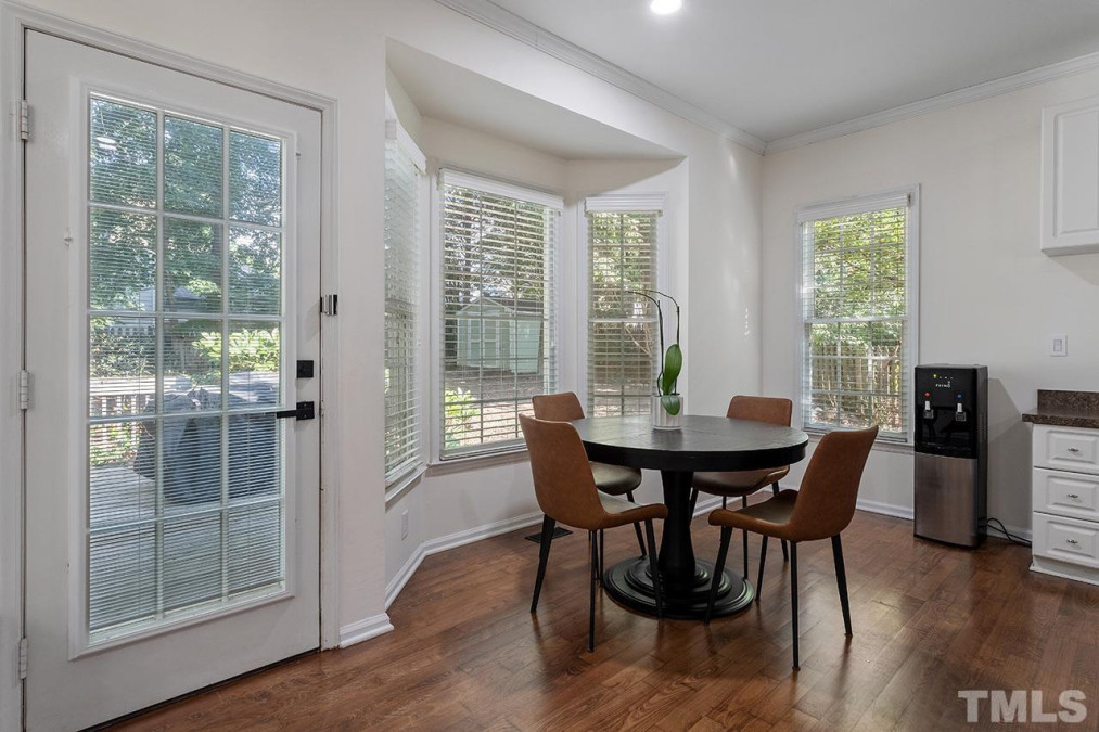 5308 Halcott Ct Raleigh, NC 27613