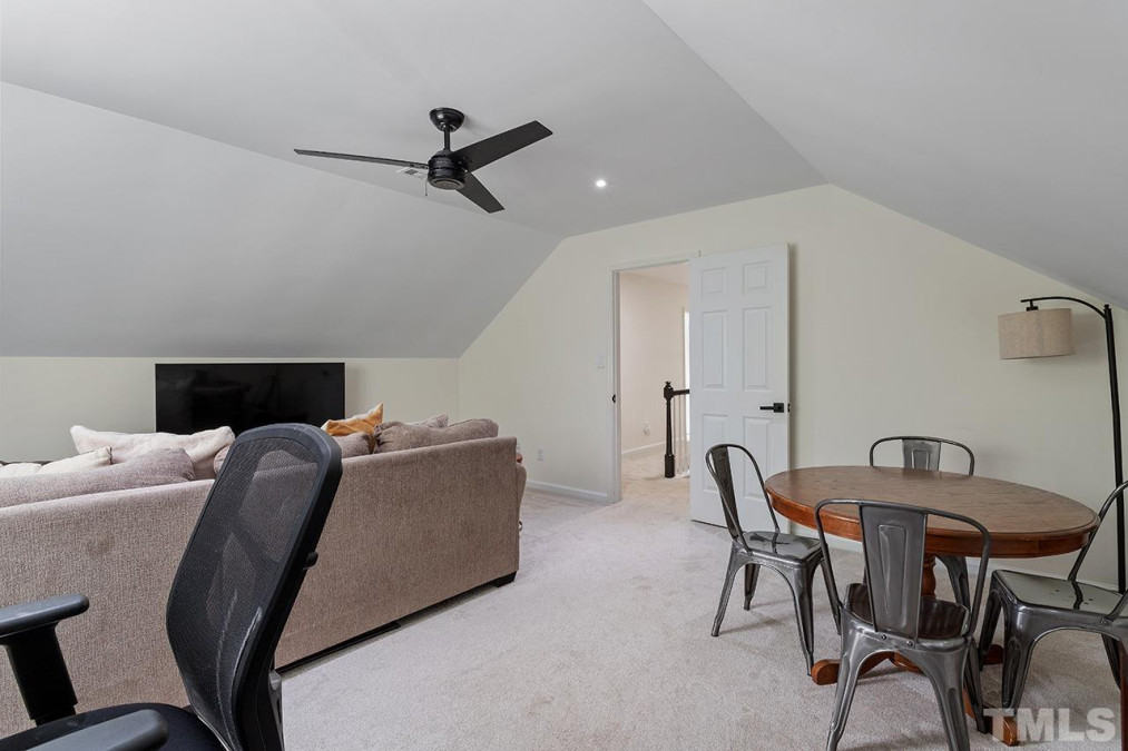 5308 Halcott Ct Raleigh, NC 27613