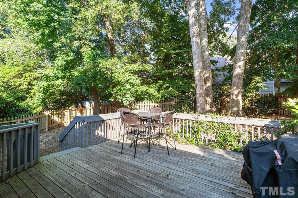 5308 Halcott Ct Raleigh, NC 27613