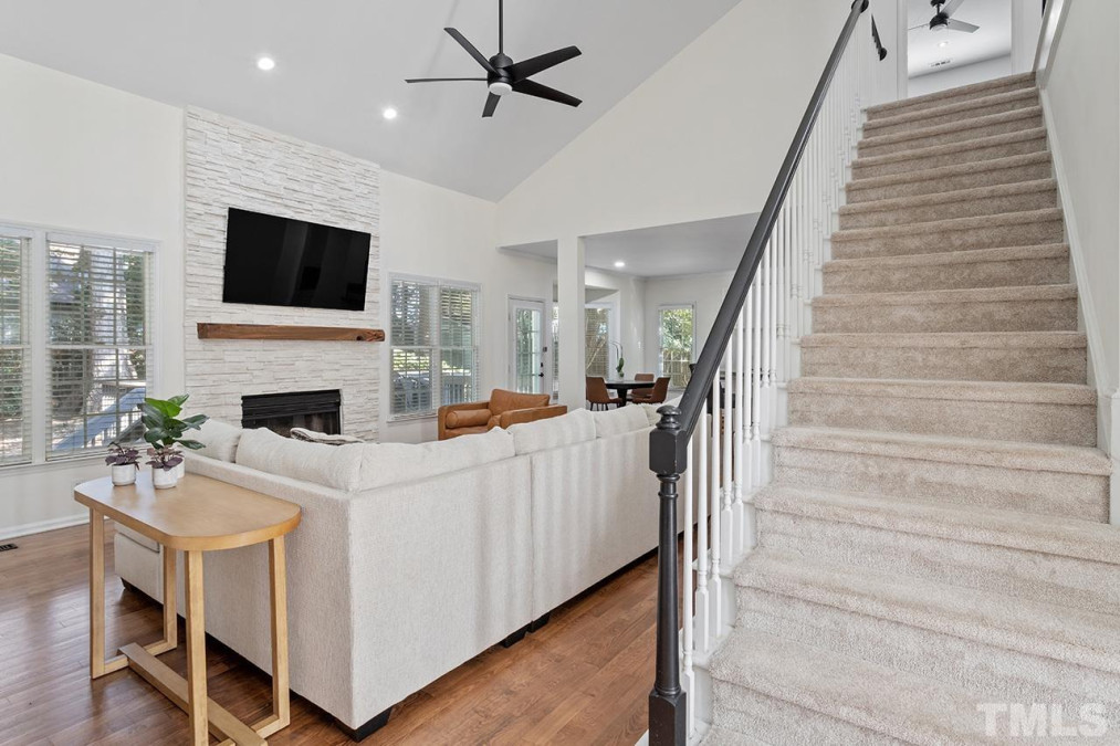 5308 Halcott Ct Raleigh, NC 27613