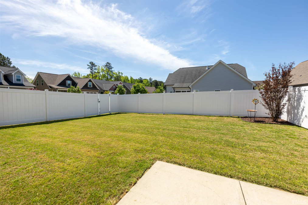 5 Sweet Birch Row Youngsville, NC 27596