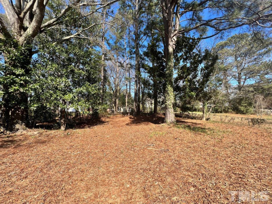 916 Aukland St Raleigh, NC 27606