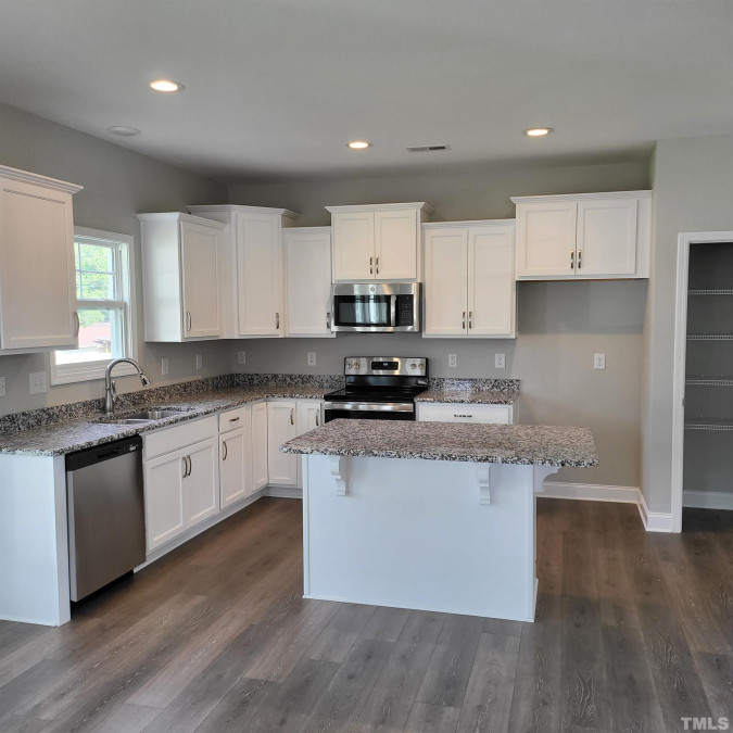 346 Troy Dr Sanford, NC 27332