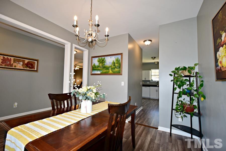 1316 Kinsfolk Cir Raleigh, NC 27610