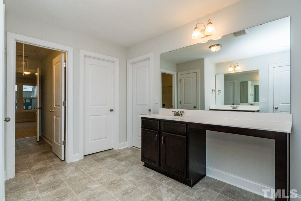 544 Jones Bluff Way Knightdale, NC 27545