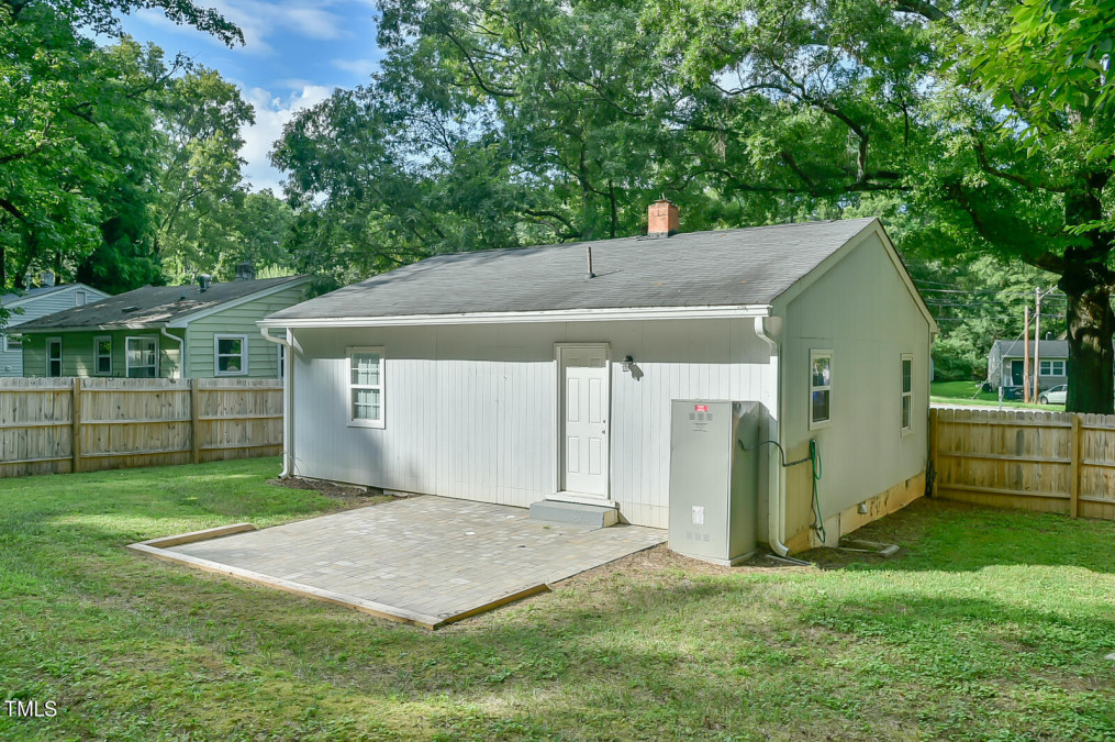 170 Torain St Hillsborough, NC 27278