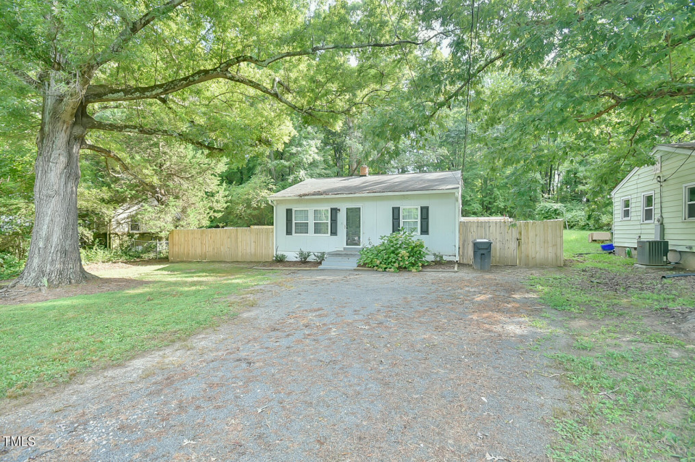 170 Torain St Hillsborough, NC 27278