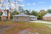 2921 Peacock St Hope Mills, NC 28348