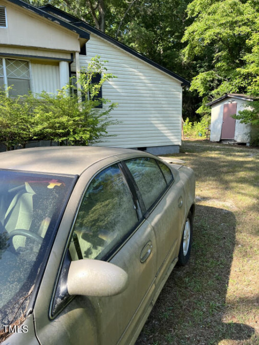 1617 Shepard School Rd, Zebulon, NC 27597 Raleigh Realty