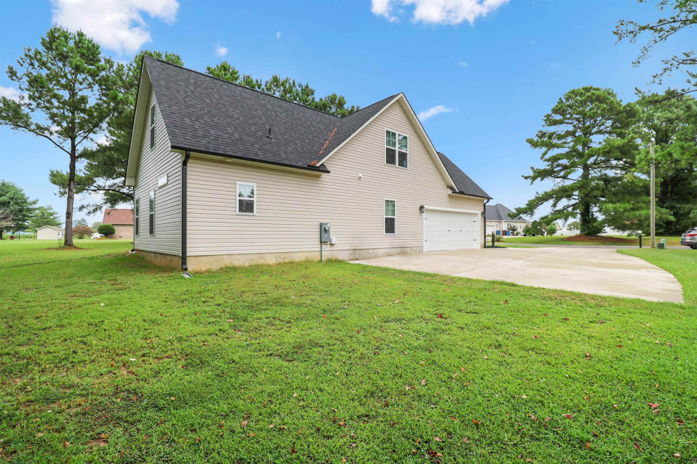209 Winterlochen Dr Dunn, NC 28334