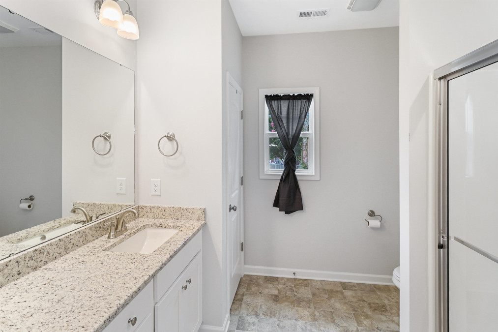 209 Winterlochen Dr Dunn, NC 28334