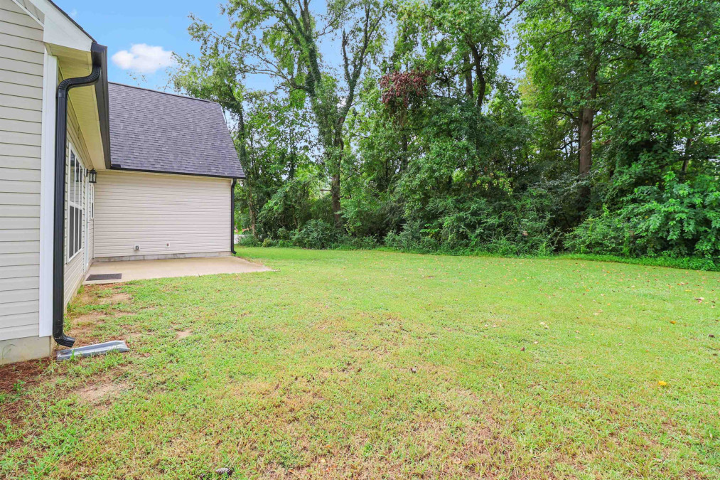 209 Winterlochen Dr Dunn, NC 28334
