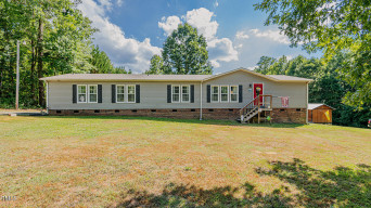 5082 Adder Ridge Ln Burlington, NC 27217