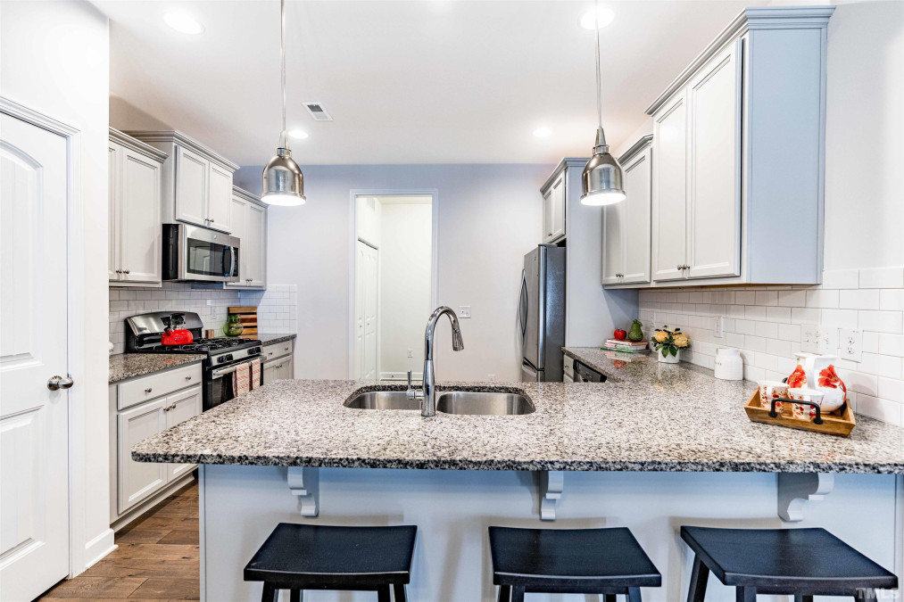 95 Radcliffe Ct, Clayton, NC 27527 Raleigh Realty