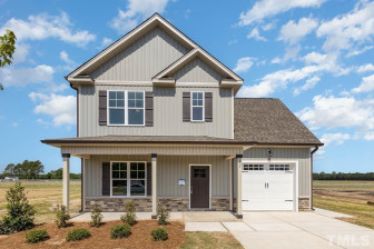 207 Tuscany Cir Princeton, NC 27569