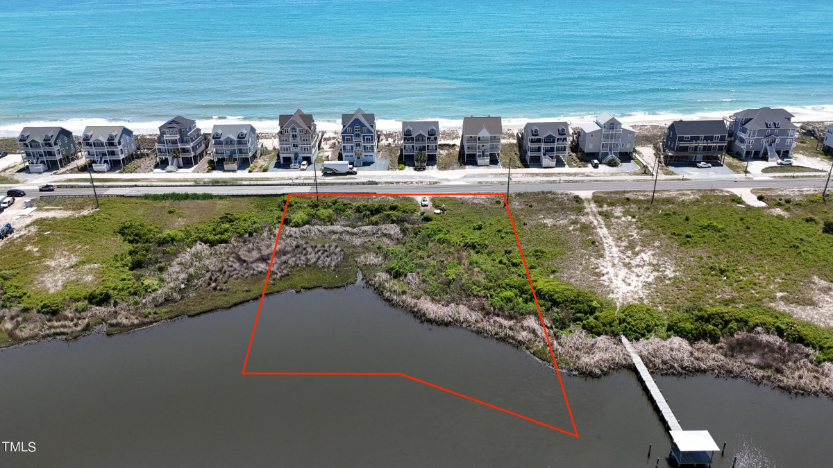 421 New River Inlet Rd North Topsail Beach, NC 28460