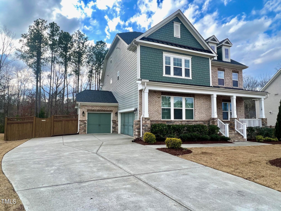 1032 Queensdale Dr, Cary, NC 27519 Raleigh Realty
