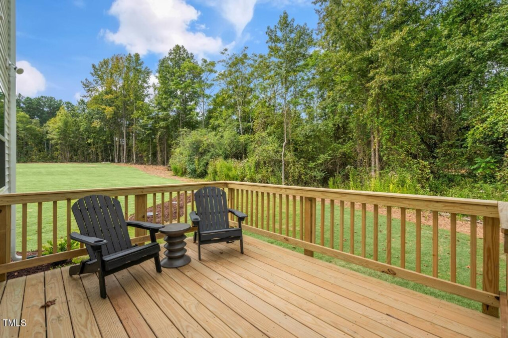 75 Scenic Rock Dr Youngsville, NC 27596