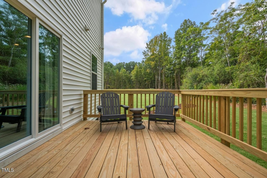 75 Scenic Rock Dr Youngsville, NC 27596