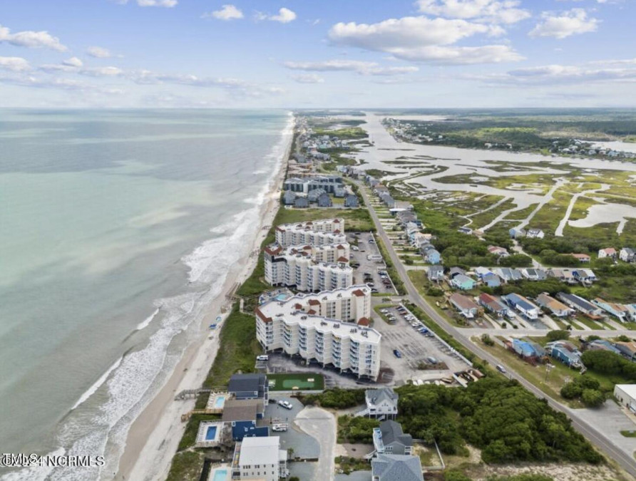 2000 New River Inlet Rd North Topsail Beach, NC 28460