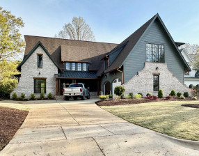 3418 Lewis Farm Rd Raleigh, NC 27607