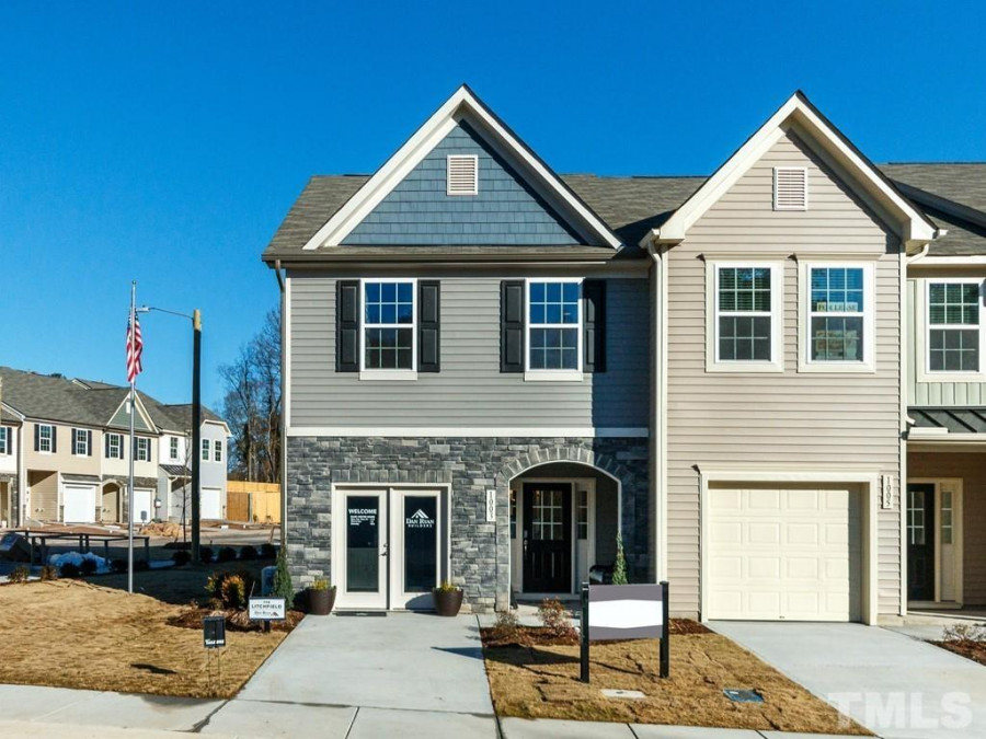 802 Channel Drop Blvd Zebulon, NC 27597