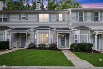 132 Edgehill Pw Cary, NC 27513