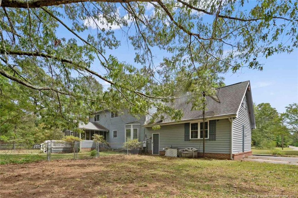 6062 Midus St Hope Mills, NC 28348