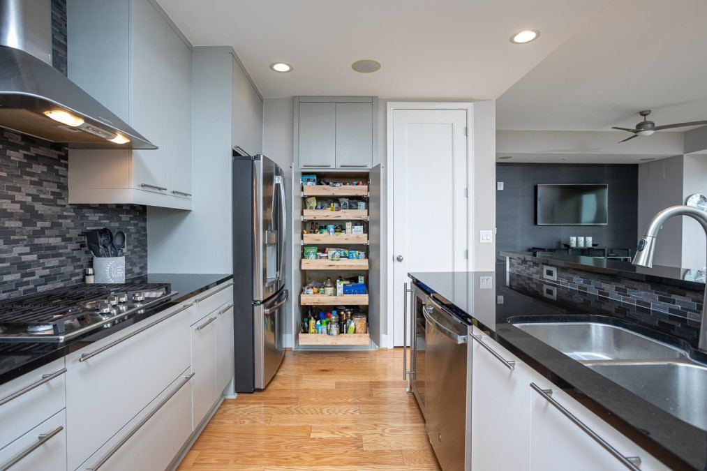122 Harrington St Raleigh, NC 27603