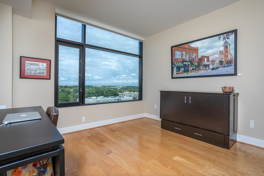 122 Harrington St Raleigh, NC 27603