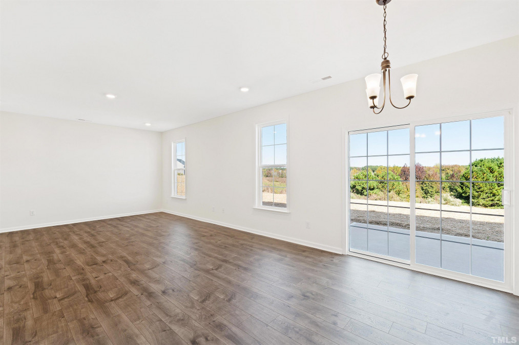 320 Oak Park Blvd Youngsville, NC 27596