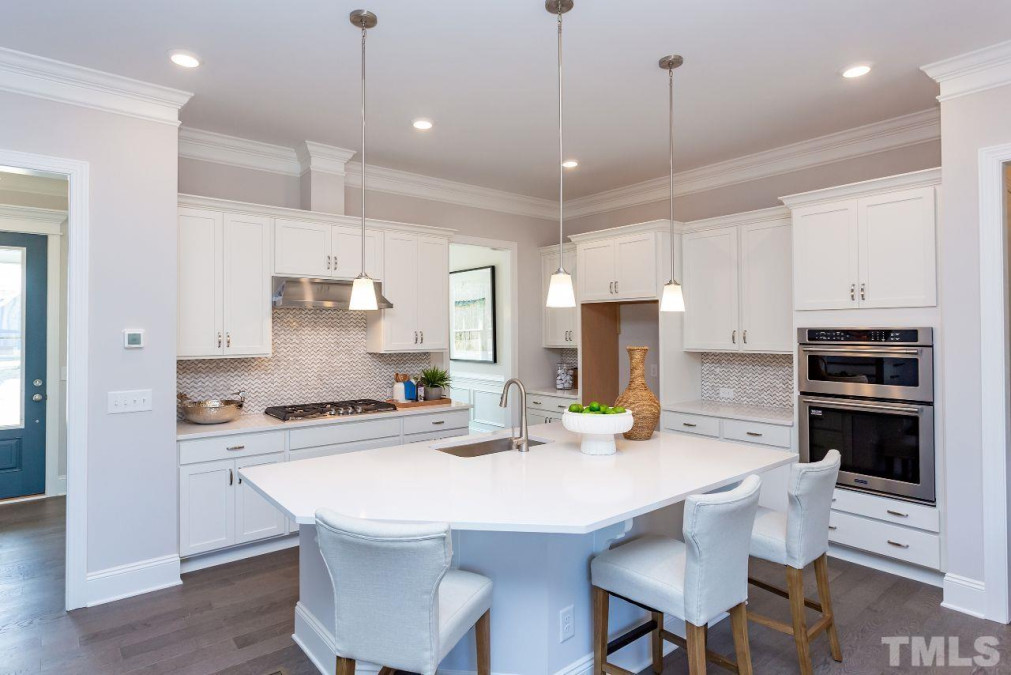 6829 Sleeping Meadow Ln Holly Springs, NC 27540