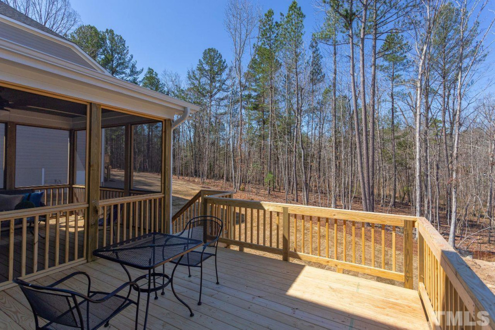 6829 Sleeping Meadow Ln Holly Springs, NC 27540