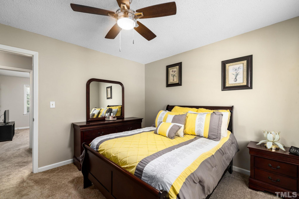 2928 Faversham Pl Raleigh, NC 27604