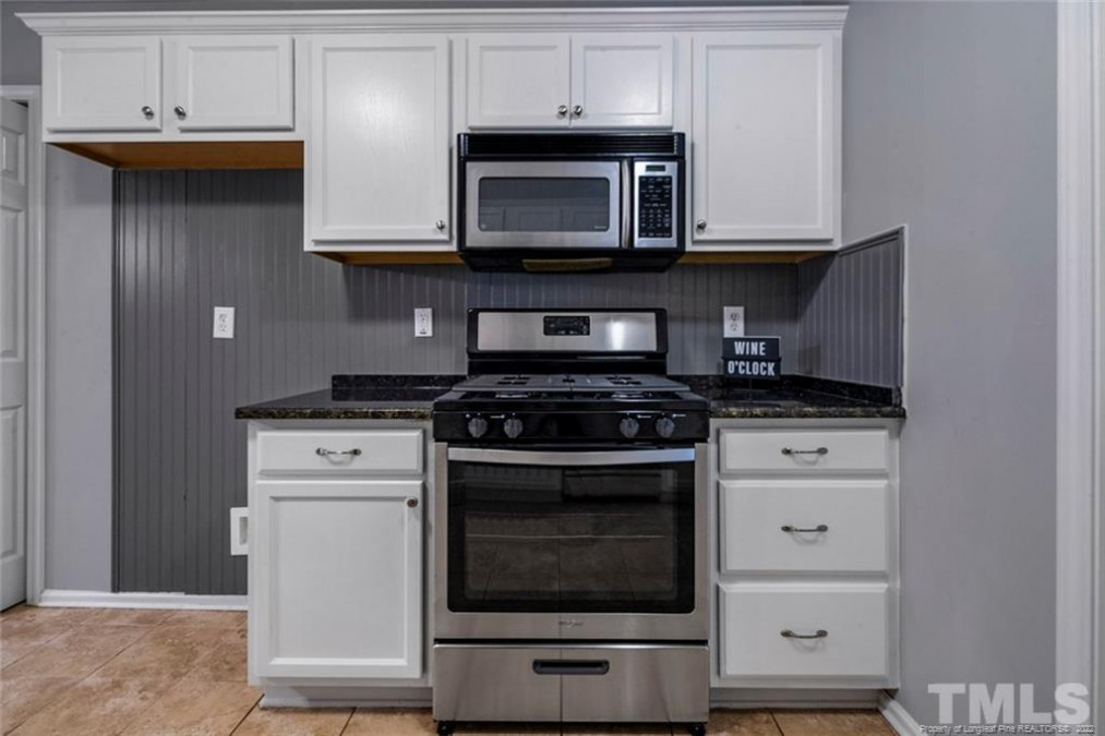 3336 Broomsgrove Dr Fayetteville, NC 28306