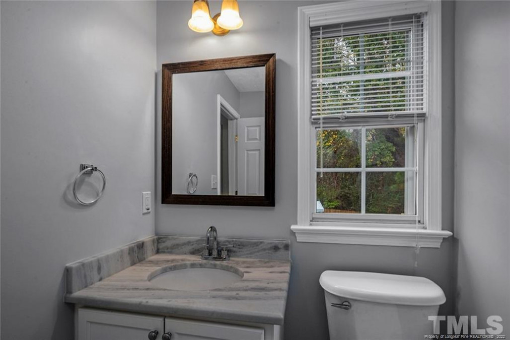 3336 Broomsgrove Dr Fayetteville, NC 28306