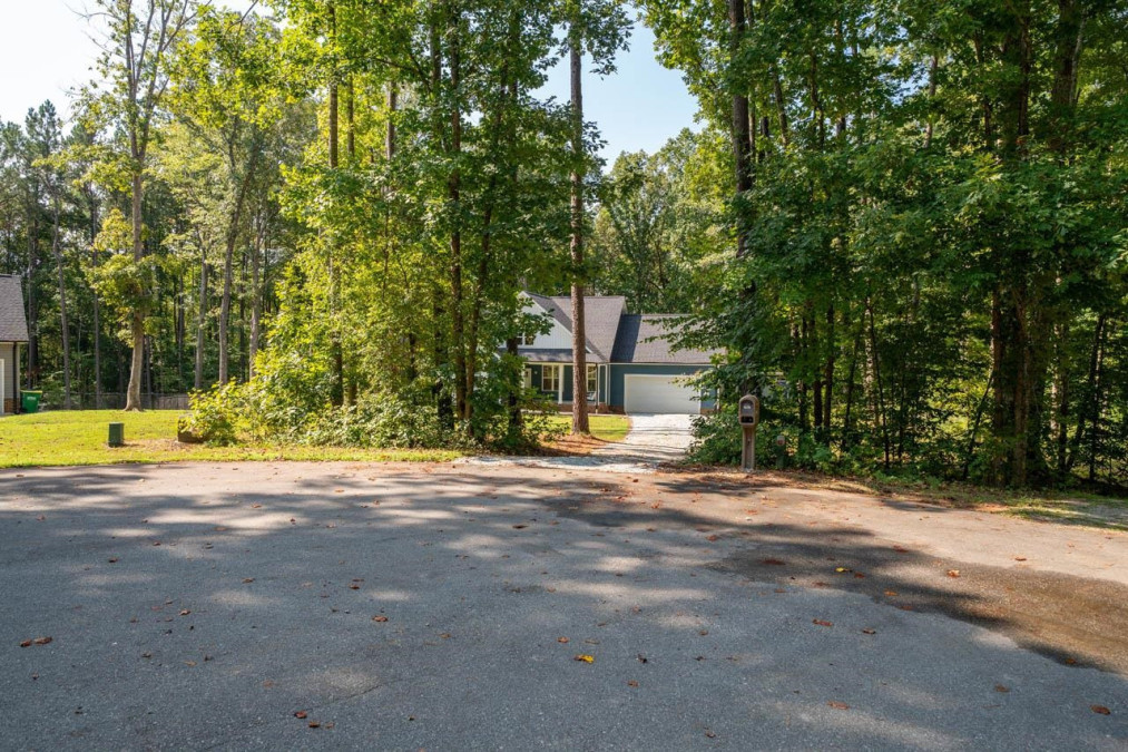 626 Widgeon Way Mebane, NC 27302