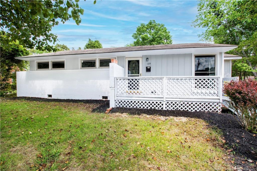 129 Hunter Cir Fayetteville, NC 28304