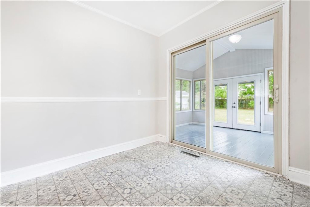 129 Hunter Cir Fayetteville, NC 28304