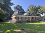 207 Johnson Dr Clayton, NC 27520