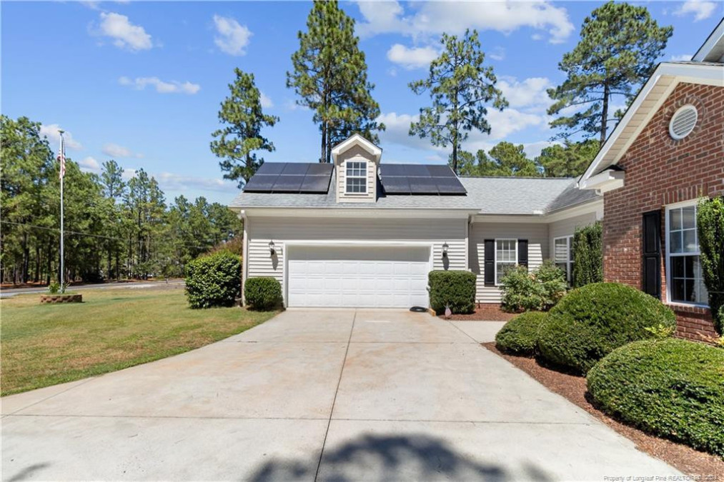 1195 Rays Bridge Rd Whispering Pines, NC 28327