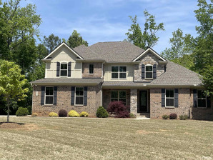 614 Legacy Falls Dr Chapel Hill, NC 27517